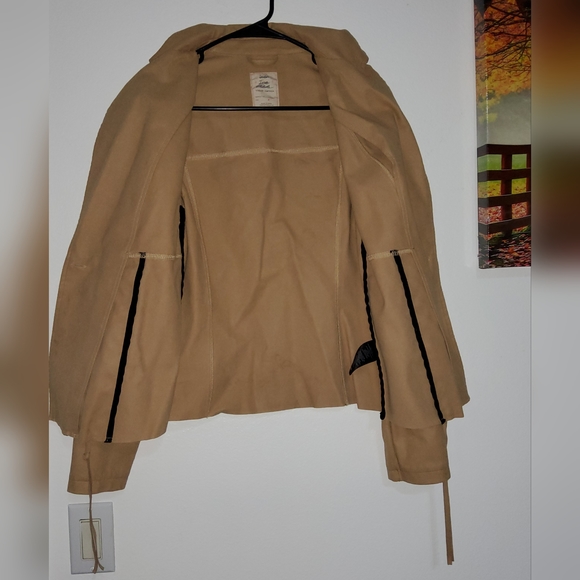 Women's Vegan Leather Light Jacket Size Small - Picture 2 of 4